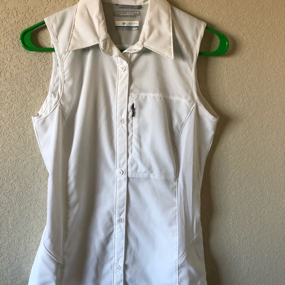 Women’s Columbia Sleeveless top